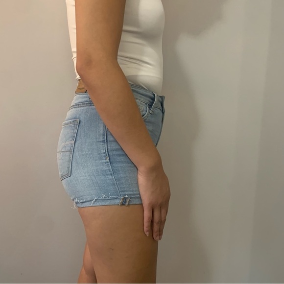 - 👖 American Eagle Outfitters High Waist Denim Shorts -  Woman’s Size 0 👖 - Picture 4 of 11